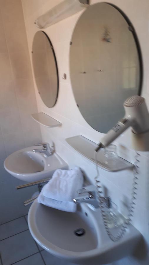 Doppelzimmer mit eigenem Bad